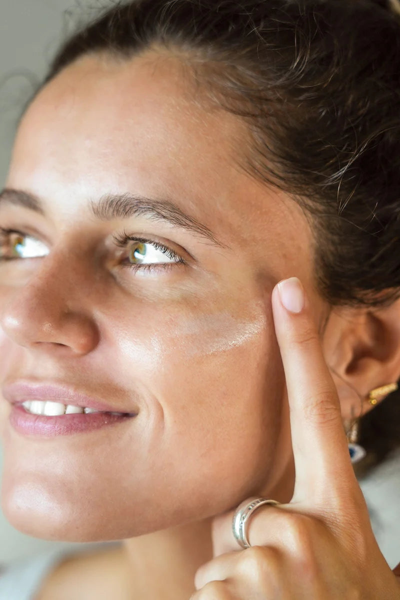 Sérum illuminateur de la roseraie - La Canopée